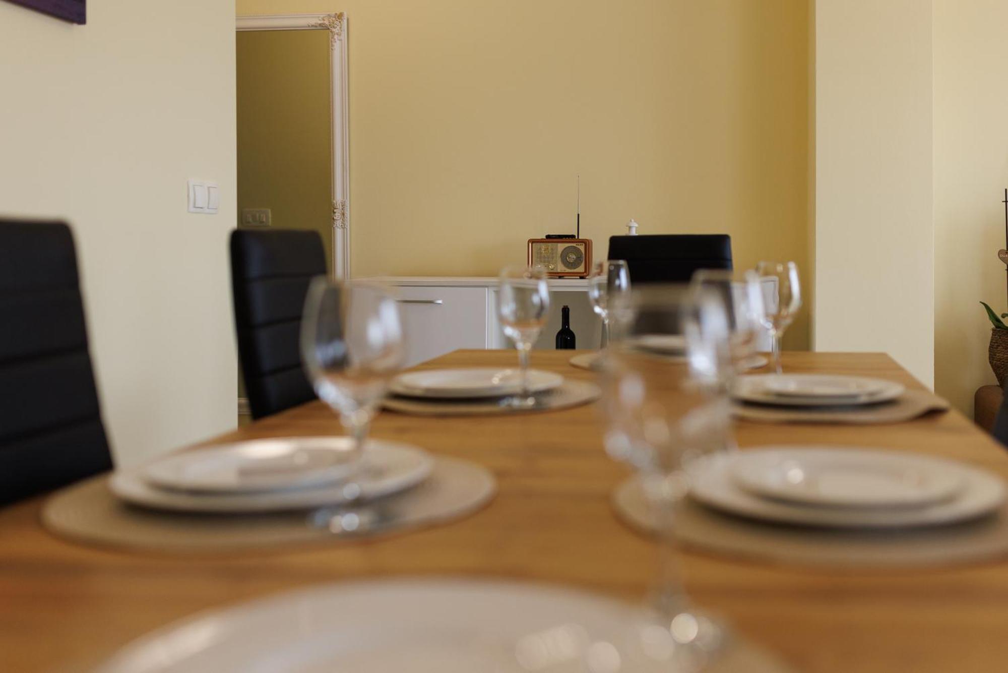 Apartman Maja Komarna Eksteriør billede