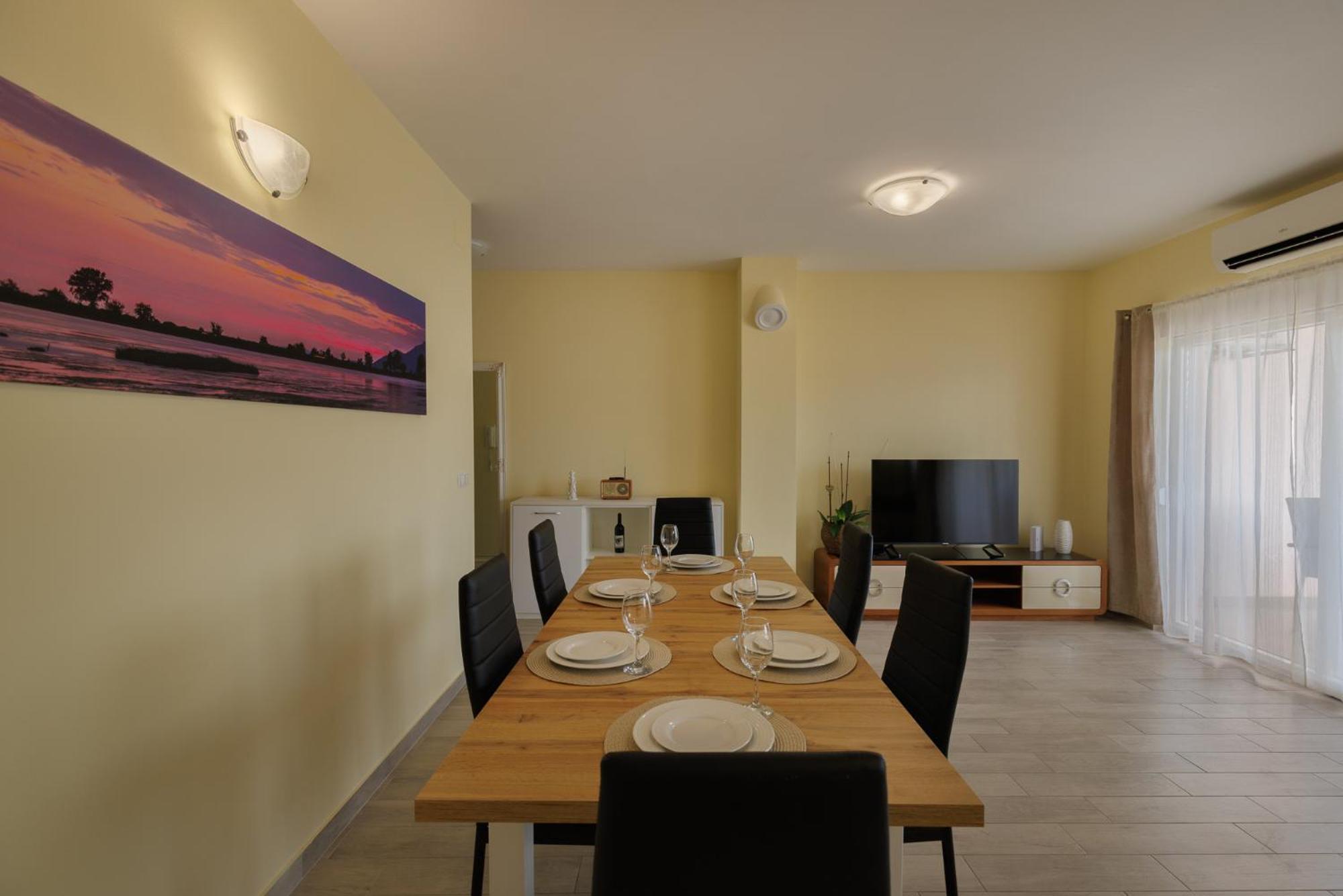 Apartman Maja Komarna Eksteriør billede